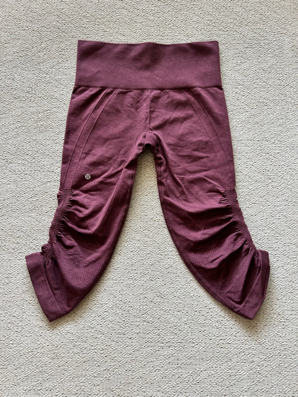 Lululemon Maroon Purple In the Flow Cropped Seamless Leggings Size 4